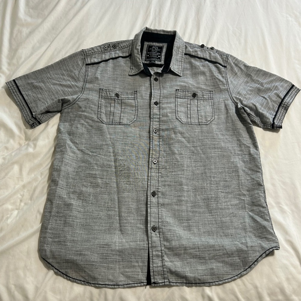 Distortion Mens‎ Large Grey Short Sleeve Button Down Shirt Epaulets Contrast